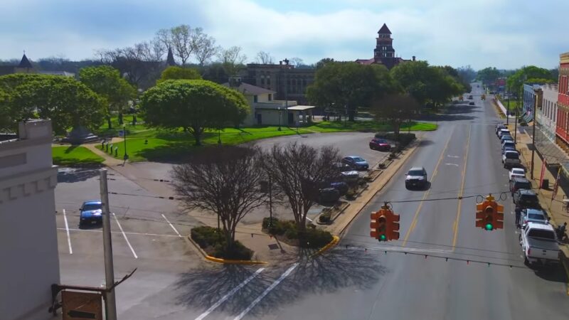 A look at the street and park in Gonzales, Texas