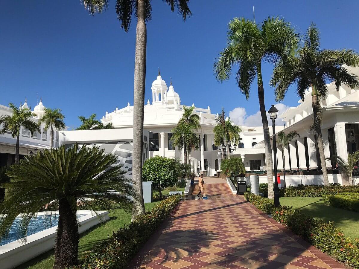 Walking along the path through the Riu Palace Punta Cana resort complex