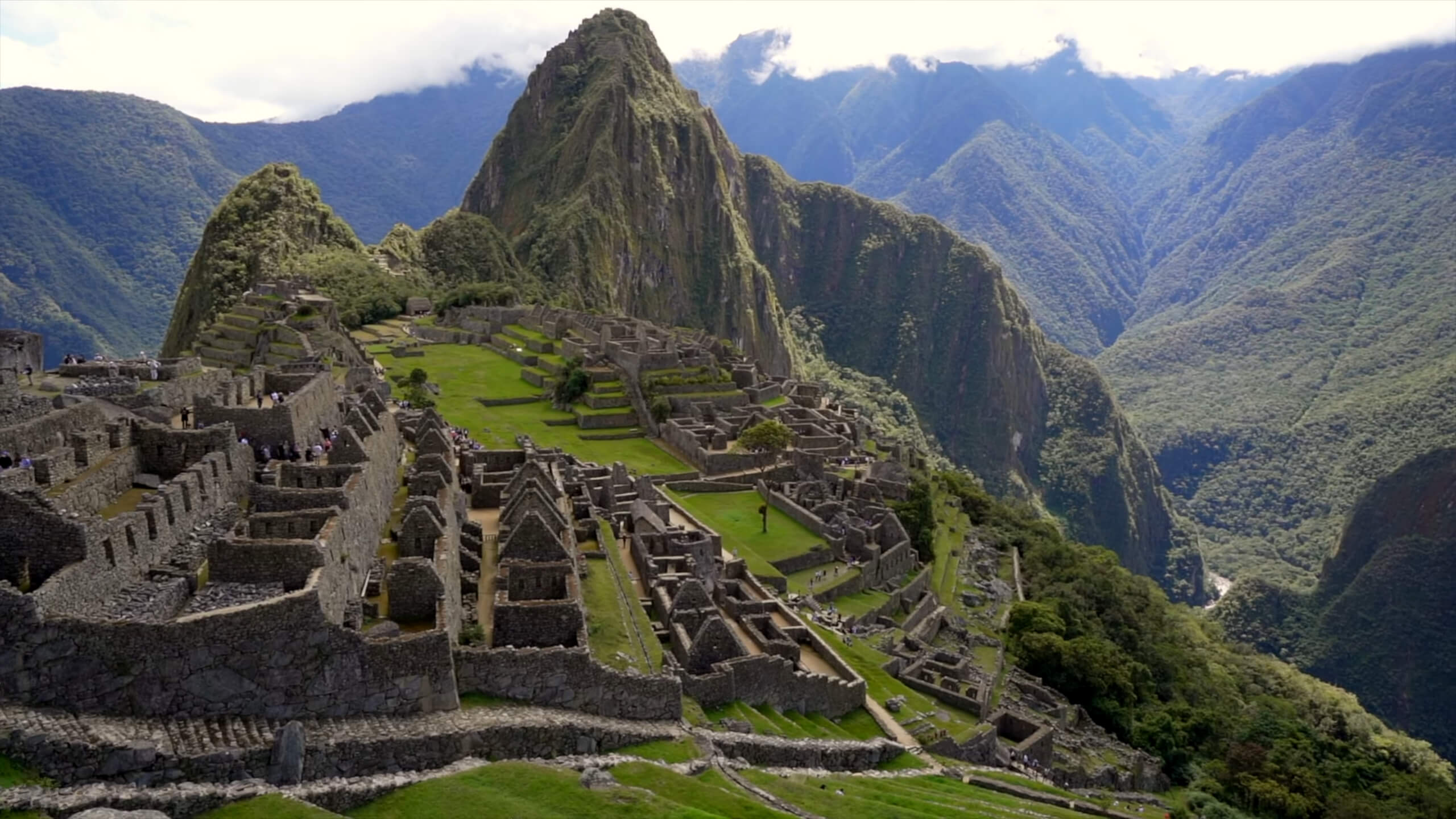 Explore the ruins Machu Picchu