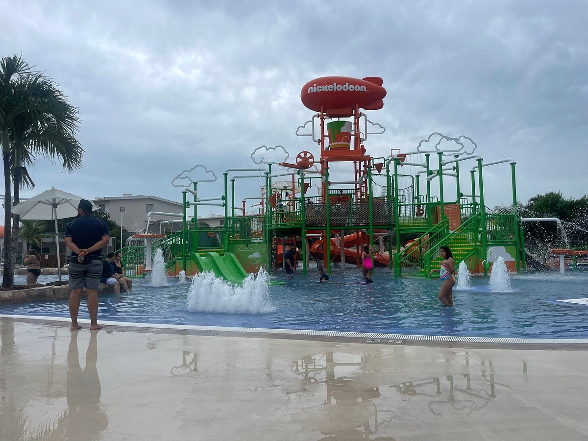 Water park at Nickelodeon Hotels & Resorts on a cloudy day