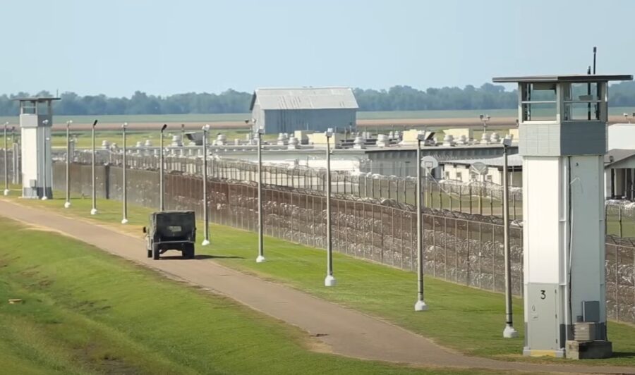 Photo outside the Louisiana State Penitentiary