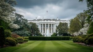 White House lawn and fountain viewed from the South Lawn