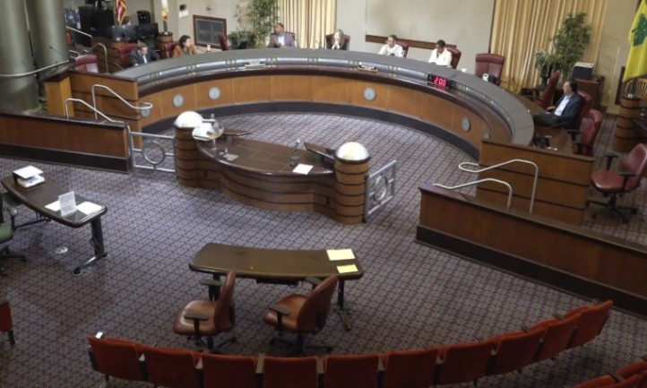 Oakland small business tax breaks