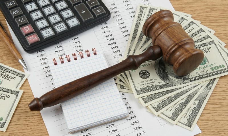 Lawyer hourly rates