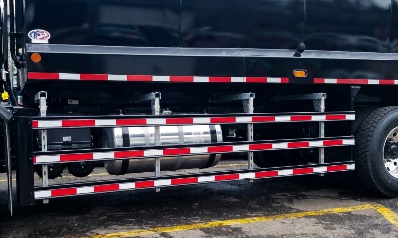Tractor Trailer Side Guards