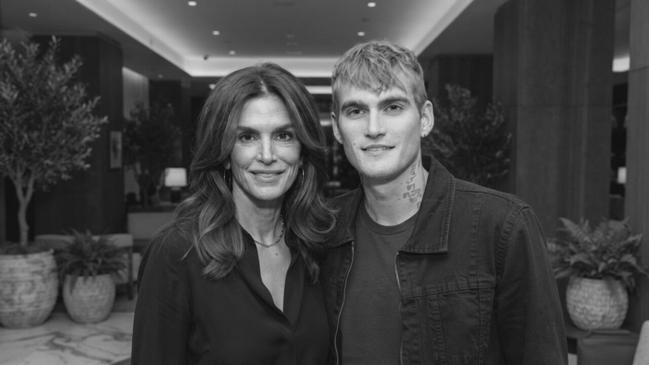 Son of Cindy Crawford died